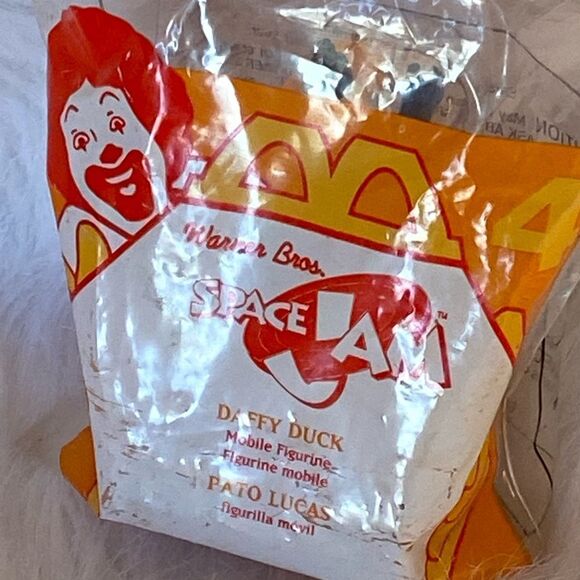 Vintage McDonald’s Space Jam Duffy Duck toy NEW - Picture 1 of 8